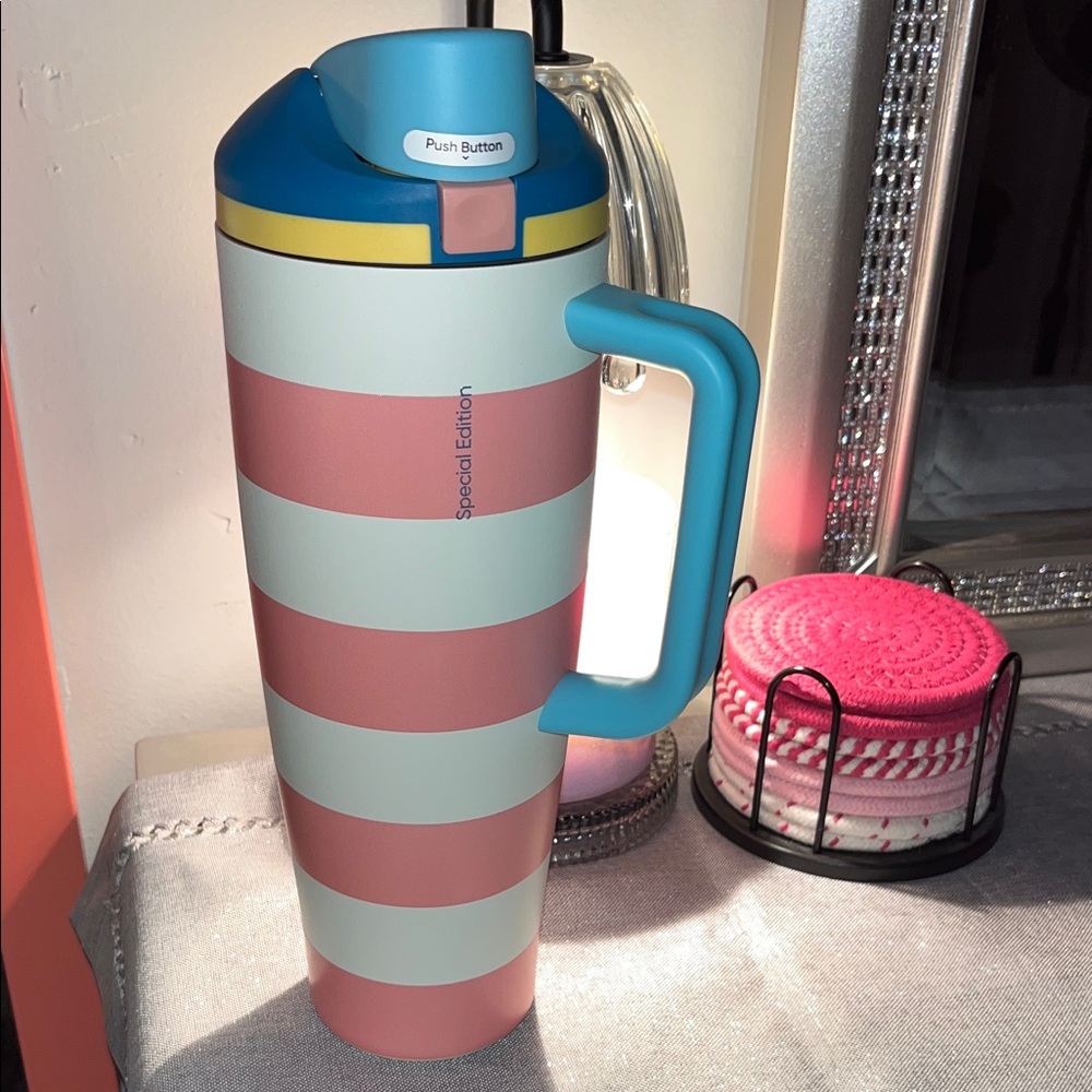 Owala color drop Cabana Breeze 40 oz new